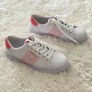 Guess Sneakers